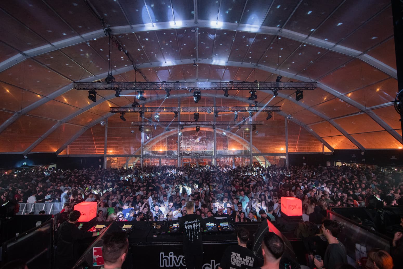 CHRIS STUSSY HIVERNACLE POP UP MADRID LAS VENTAS BRUNCH ELECTRONIK FEBRERO