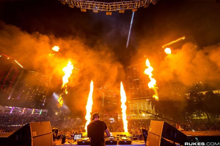 Calvin Harris regala 'acapellas' por el UMF2015