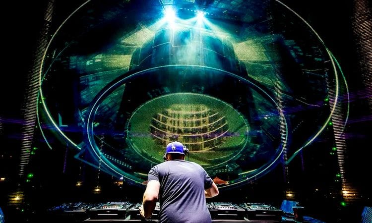 Eric Prydz compara el EDM con la hierba o McDonalds