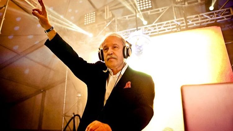 La entrevista a Giorgio Moroder, el DJ más viejo del mundo