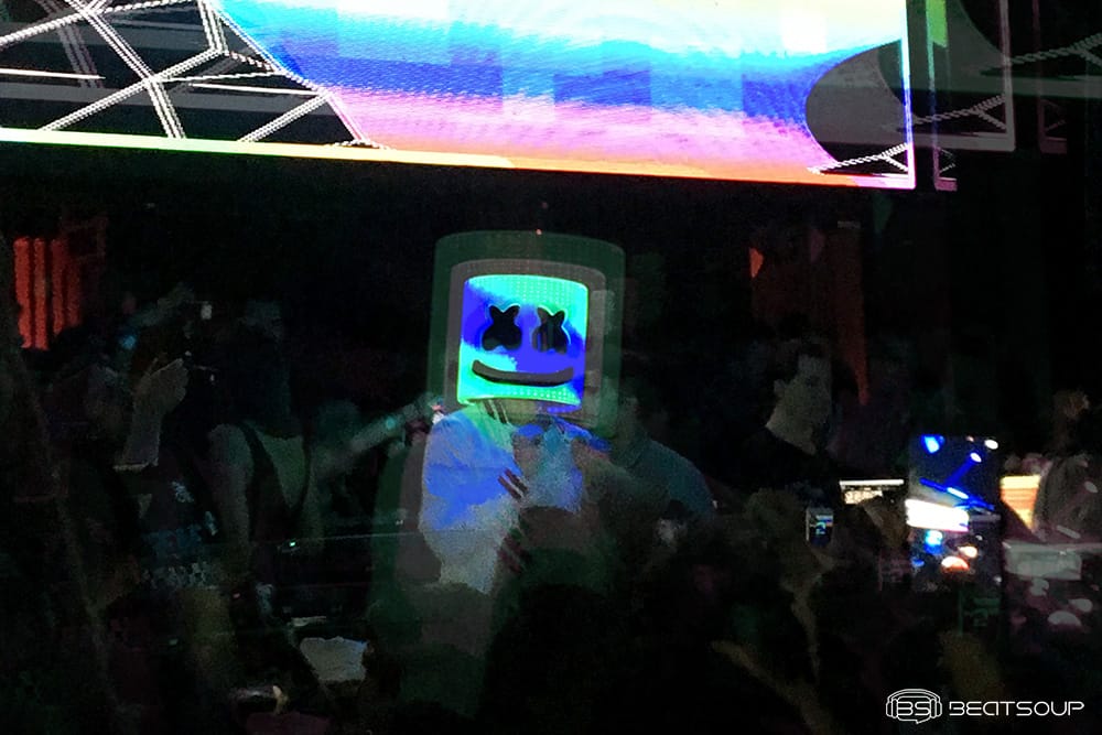 Marshmello arrasa en su paso por Opium Barcelona