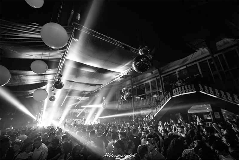 Metro Dance Club propone un año nuevo en familia