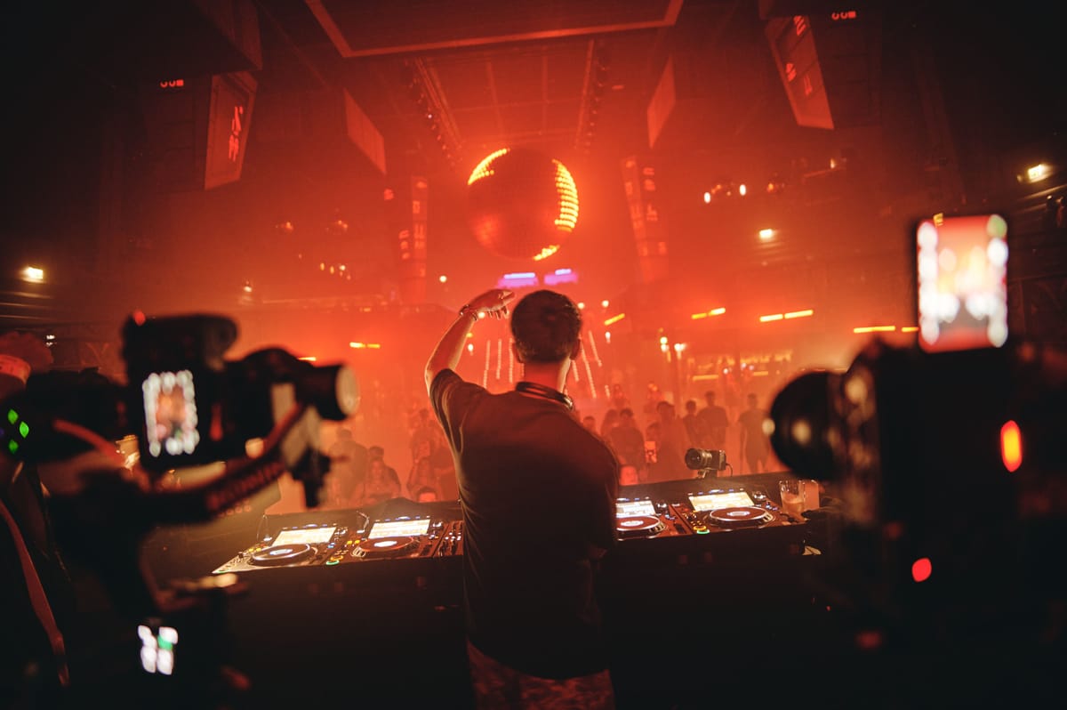 Paradise Ibiza Closing Party en UNVRS