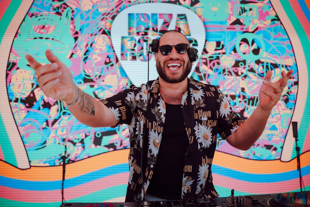 Nace Ibiza Rocks Pool Club