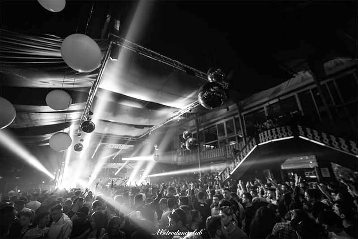 Metro Dance Club propone un año nuevo en familia