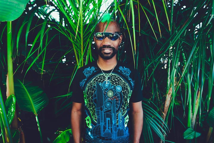 Green Velvet se sube a la cabina de Pyramid este domingo